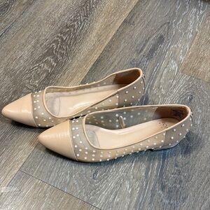 Jones New York Beige Polka Dot Flats
